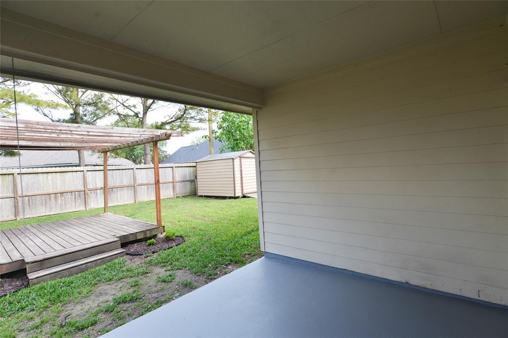 6743 Hidden Colony Lane, Dickinson, Texas image 24