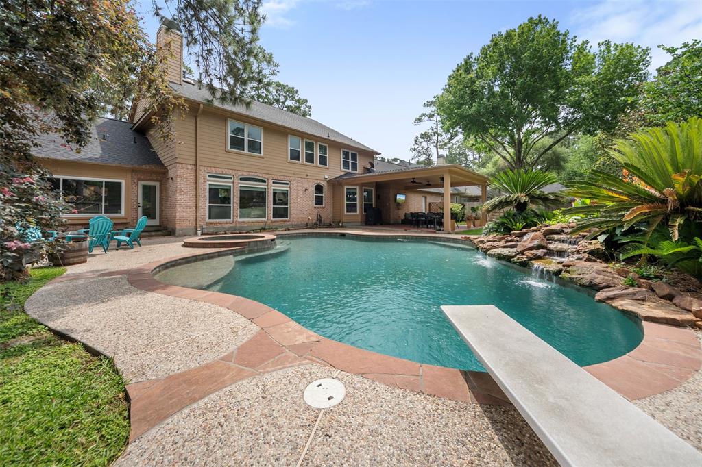 2215 Bens View Trail, Kingwood, Texas image 24