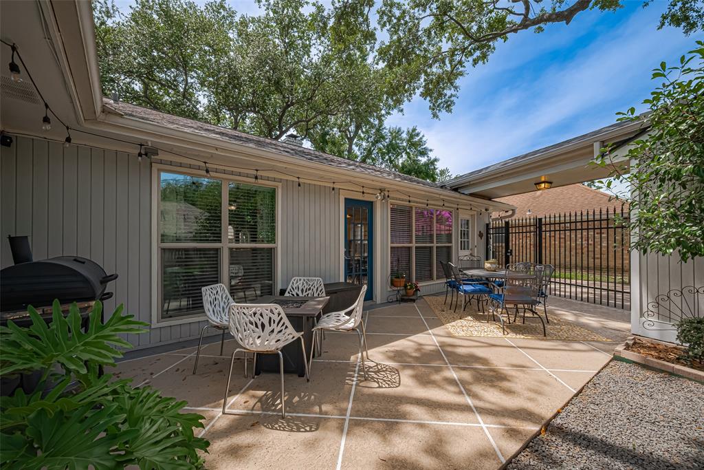 2822 Manila Lane, Houston, Texas image 8