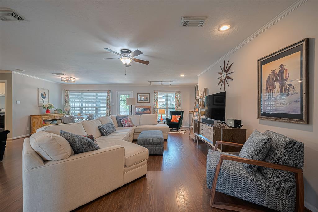 2822 Manila Lane, Houston, Texas image 16