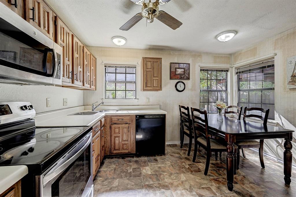 23303 Whittaker Way, Spring, Texas image 13