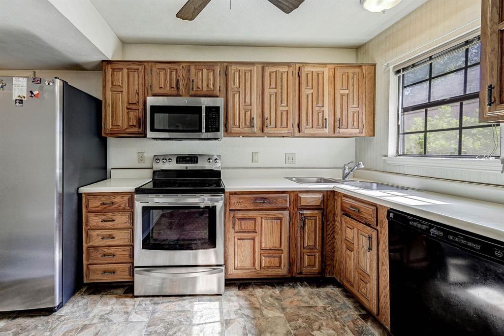 23303 Whittaker Way, Spring, Texas image 12