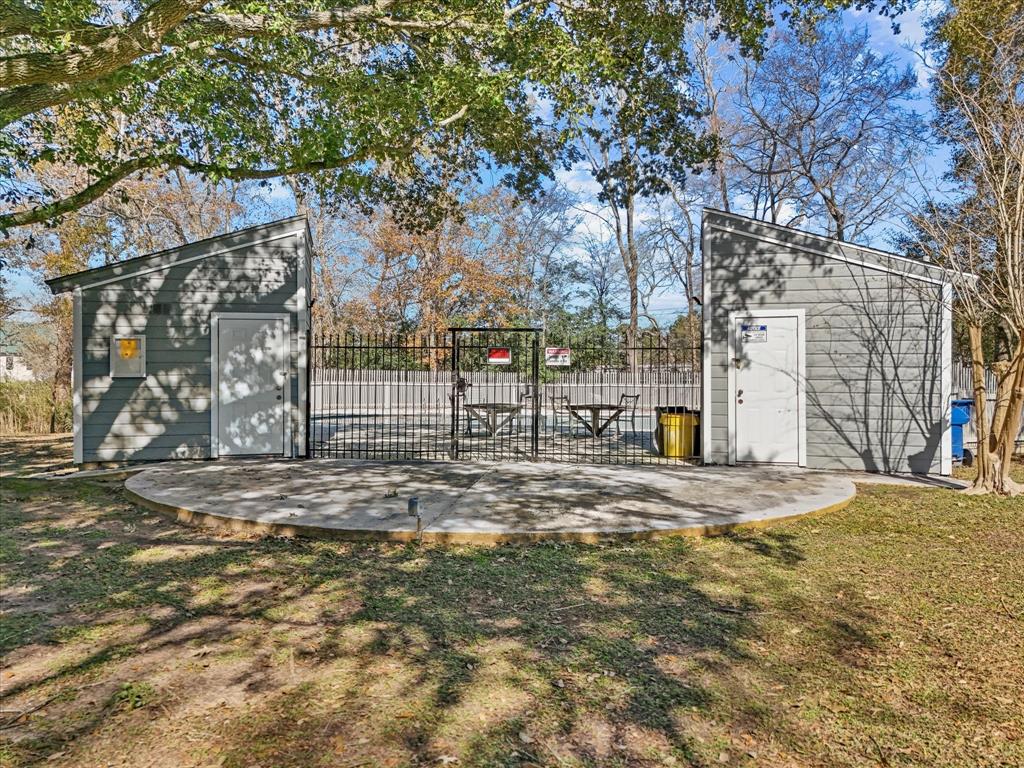 53 Hideaway Drive #53, Friendswood, Texas image 24