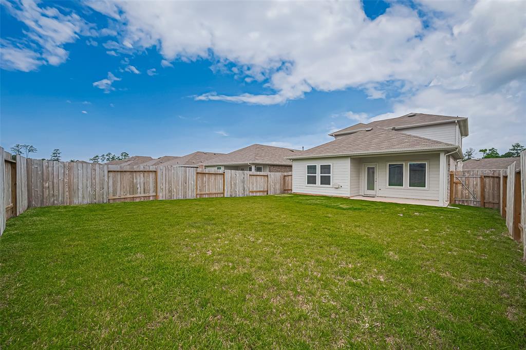 5422 Evergreen Heights Lane, Spring, Texas image 34