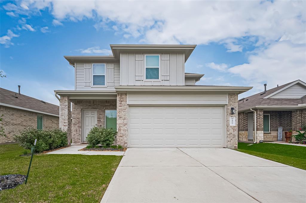 5422 Evergreen Heights Lane, Spring, Texas image 1