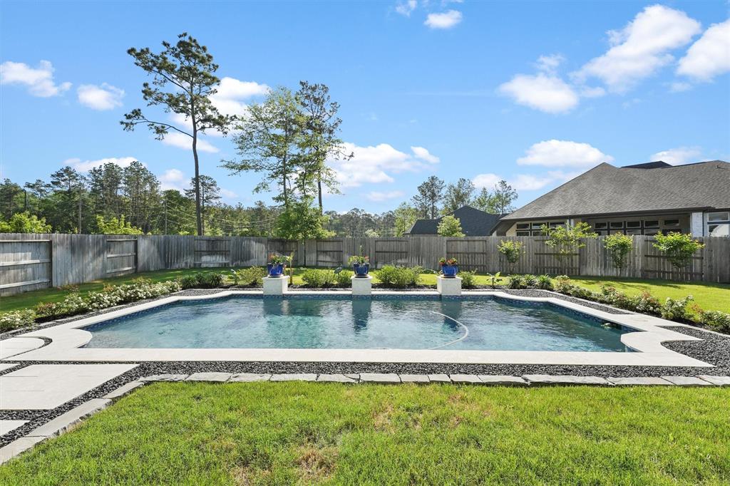 17501 Limoncello Lane, Conroe, Texas image 2