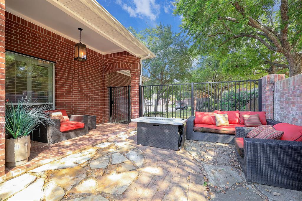 6403 Parkriver Crossing, Sugar Land, Texas image 24