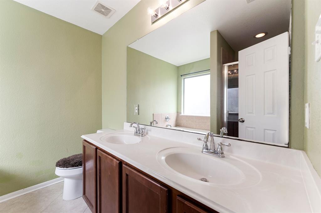 5211 La Rocco Way, Alvin, Texas image 12