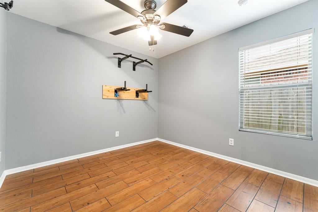 5211 La Rocco Way, Alvin, Texas image 15
