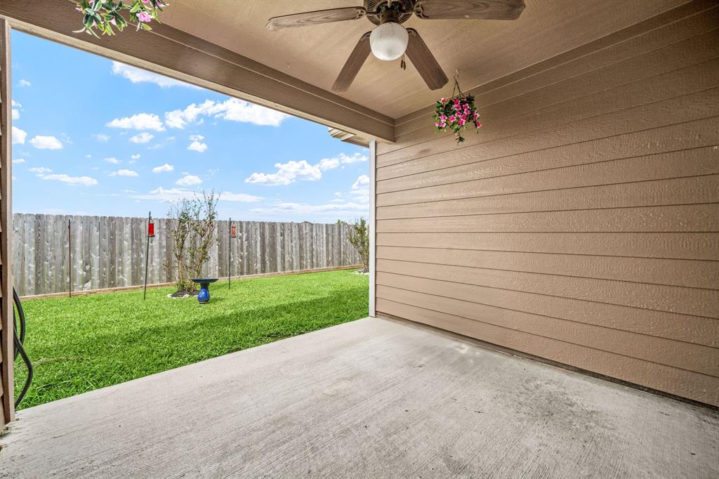 5211 La Rocco Way, Alvin, Texas image 18
