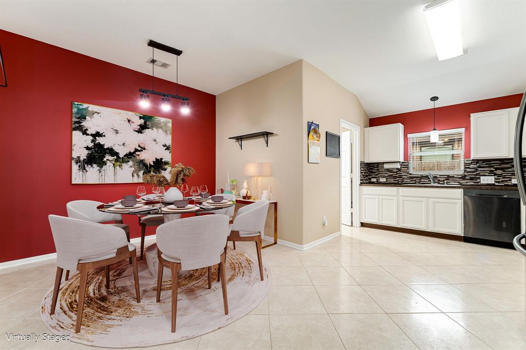 5211 La Rocco Way, Alvin, Texas image 4