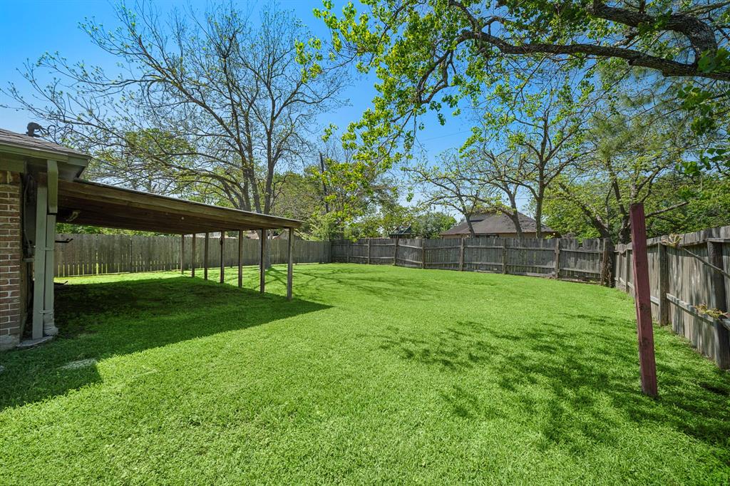 1302 2nd Street, League City, Texas image 1