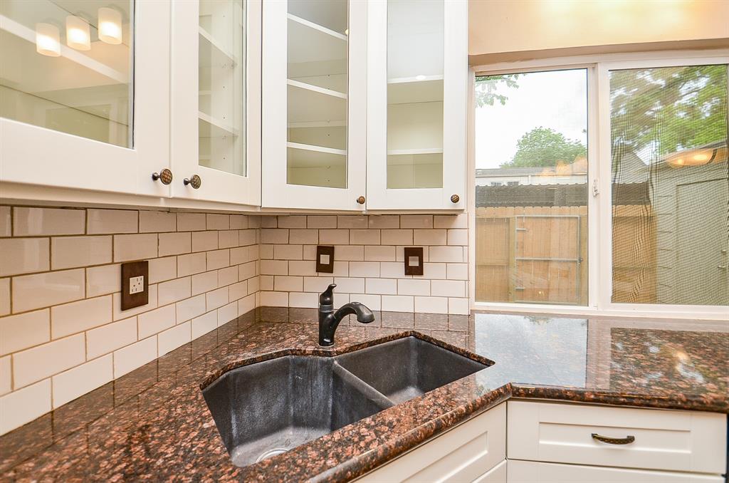 850 Threadneedle Street #75, Houston, Texas image 7