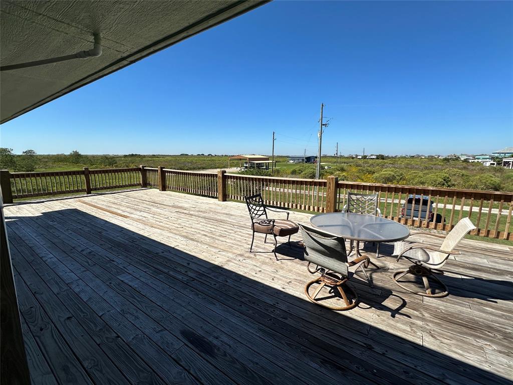 4406 E Bay Drive, Port Bolivar, Texas image 10