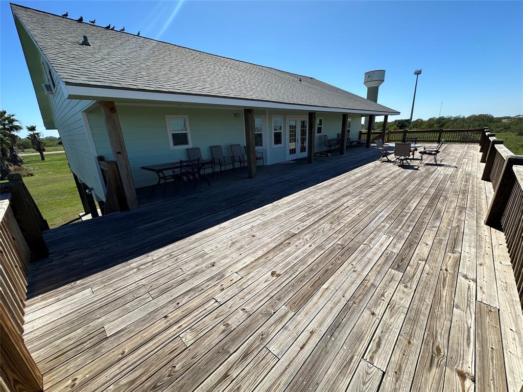 4406 E Bay Drive, Port Bolivar, Texas image 9