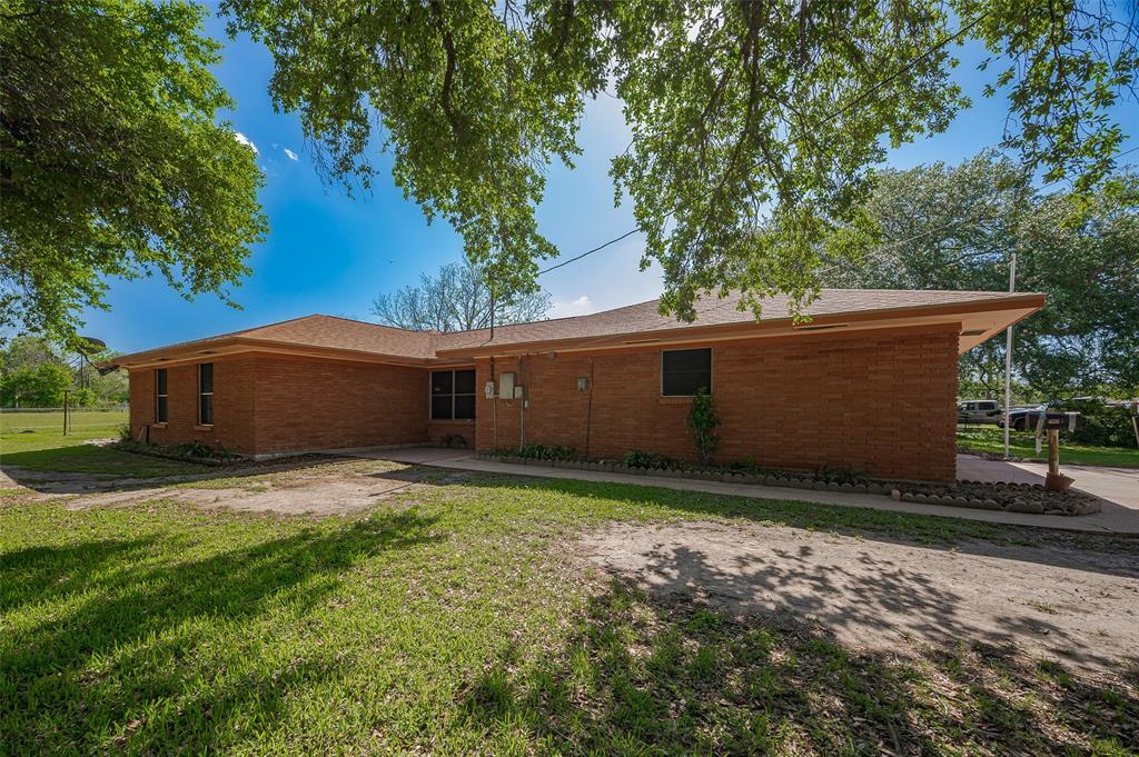 2828 Duberry Street, Bay City, Texas image 1
