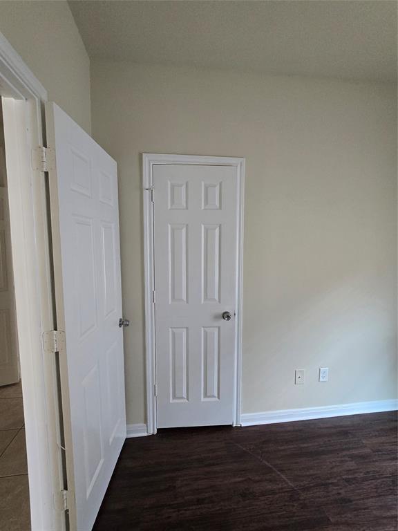 2112 Davis Street, Houston, Texas image 6
