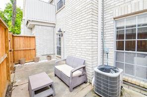 3800 Tanglewilde Street #109, Houston, Texas image 3