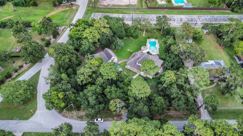 11310 Glenora Drive