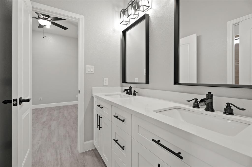 27802 Manor Court, Rosharon, Texas image 36