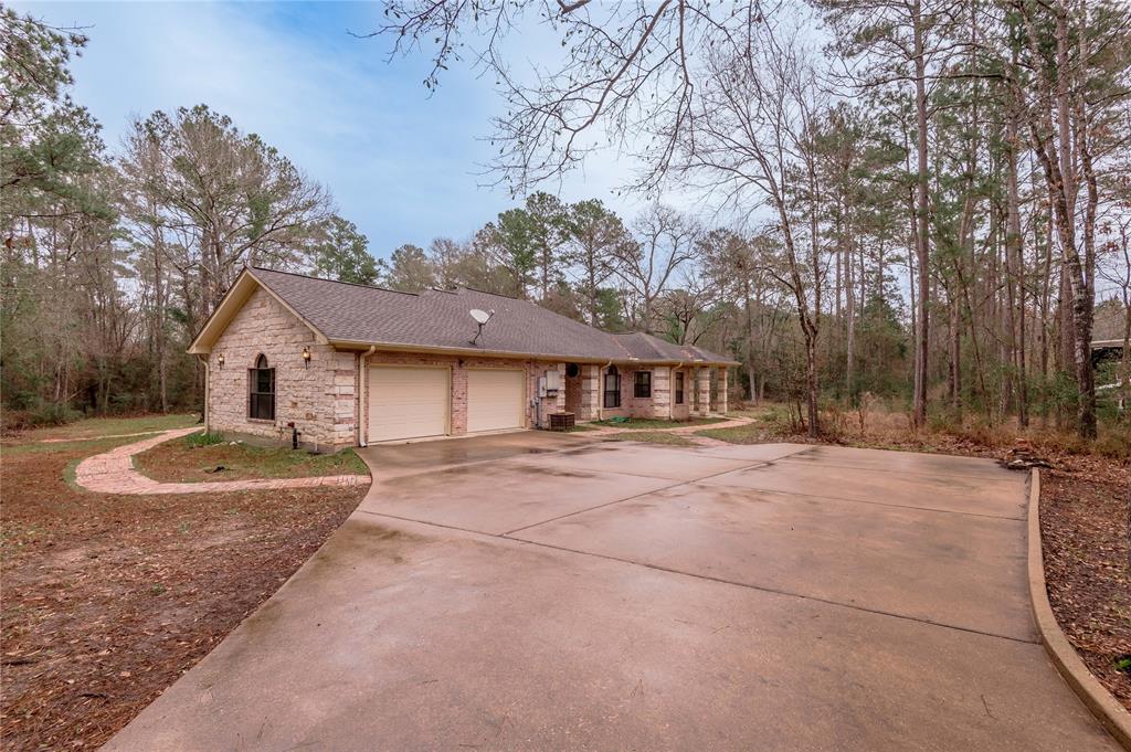 20 Tall Timbers Way, Huntsville, Texas image 6