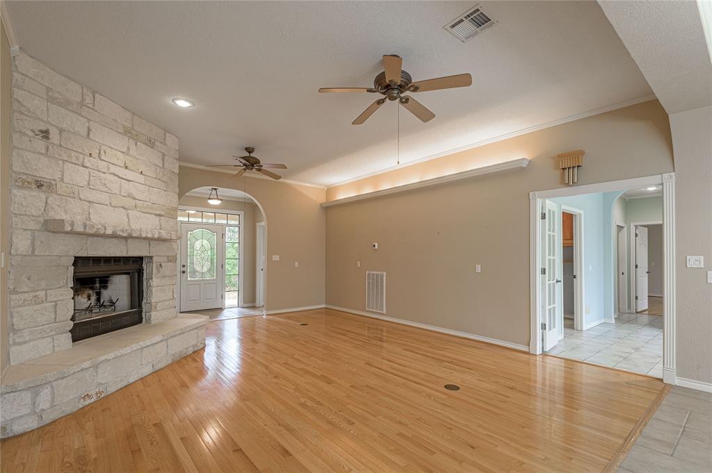 20 Tall Timbers Way, Huntsville, Texas image 10