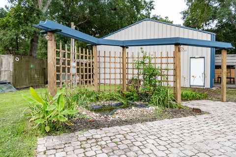 A home in New Caney