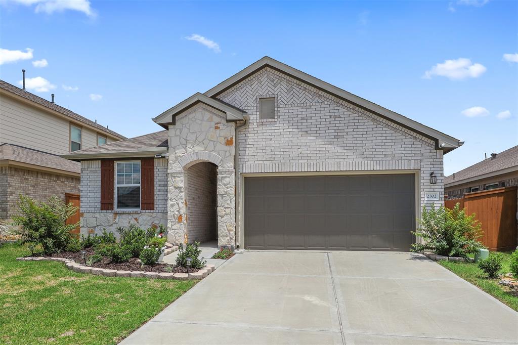 2302 Sweet Bay Drive