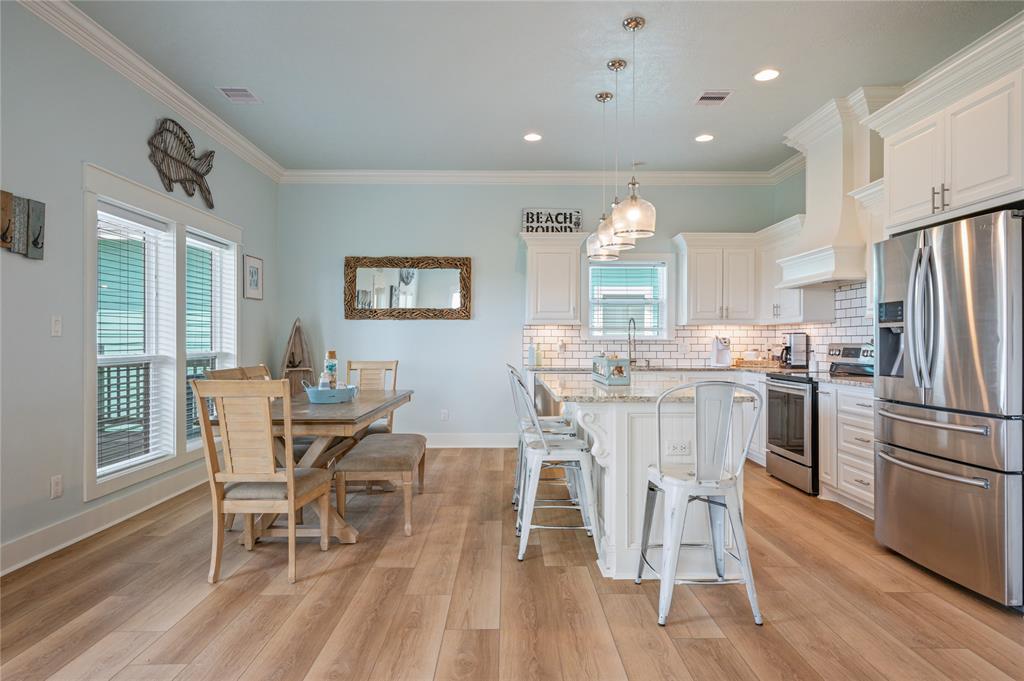 982 S Redfish Street, Crystal Beach, Texas image 8