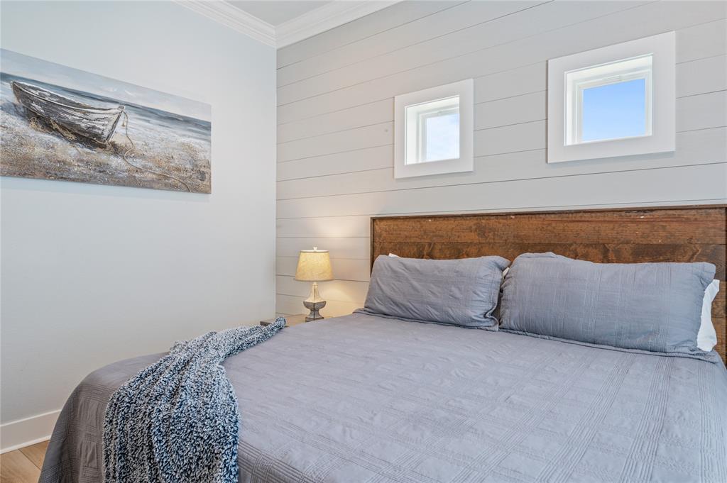 982 S Redfish Street, Crystal Beach, Texas image 17