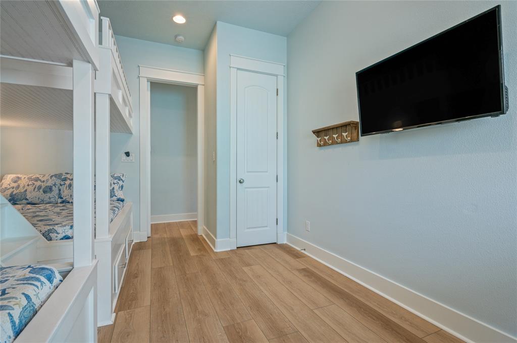 982 S Redfish Street, Crystal Beach, Texas image 30
