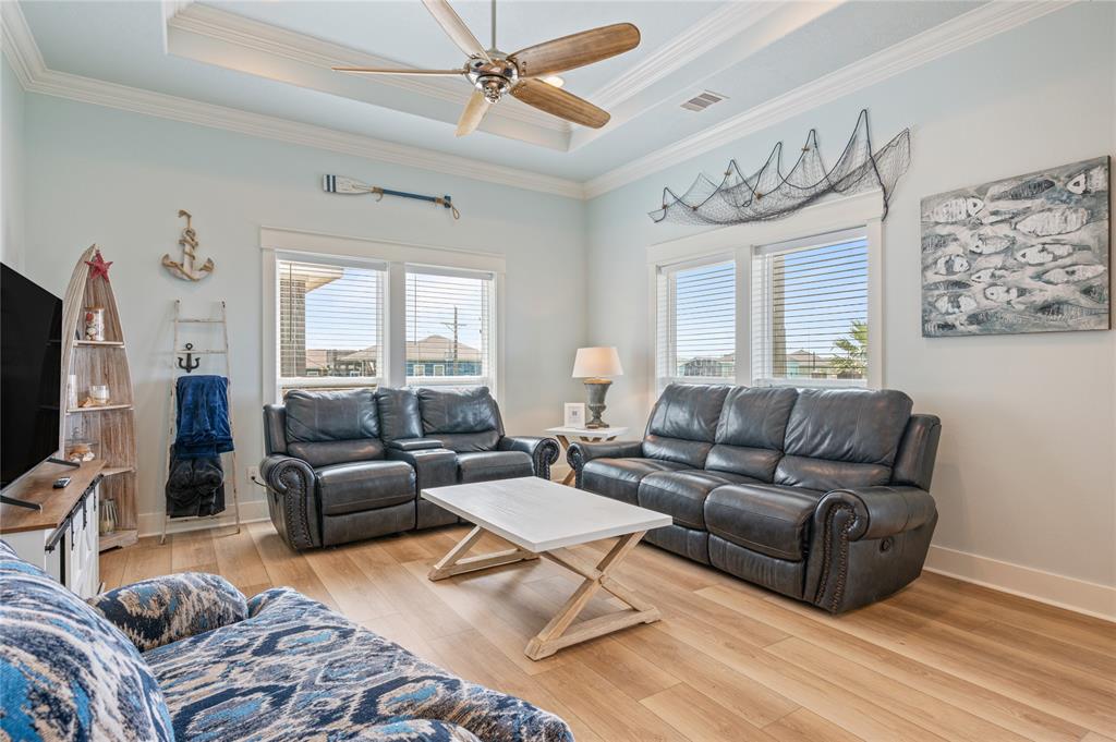 982 S Redfish Street, Crystal Beach, Texas image 6