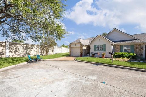 A home in Pearland