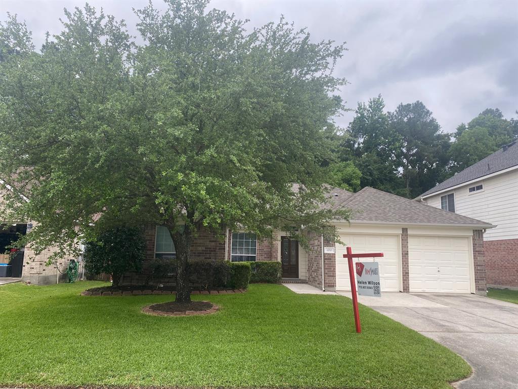 430 Spindle Ridge Drive, Spring, Texas image 1