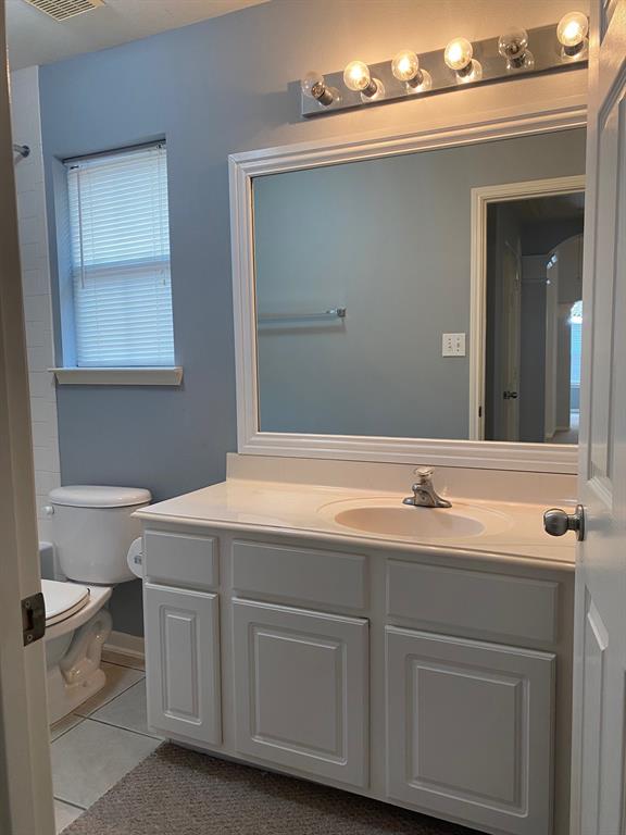 430 Spindle Ridge Drive, Spring, Texas image 15
