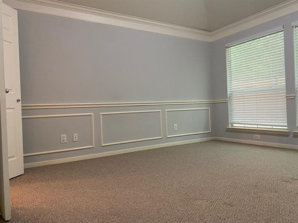 430 Spindle Ridge Drive, Spring, Texas image 14