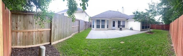 430 Spindle Ridge Drive, Spring, Texas image 22
