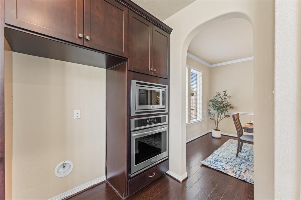955 Smokethorn Trail, Richmond, Texas image 18