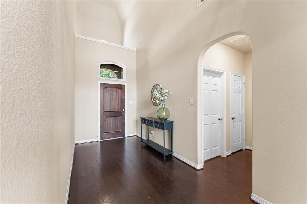 955 Smokethorn Trail, Richmond, Texas image 4
