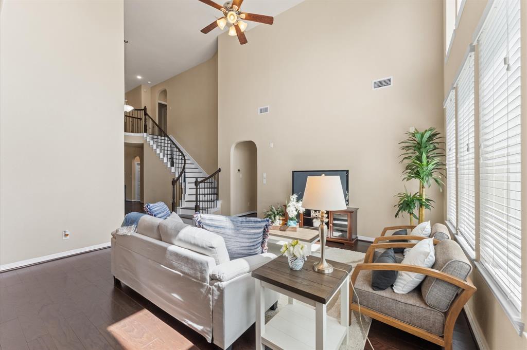 955 Smokethorn Trail, Richmond, Texas image 12