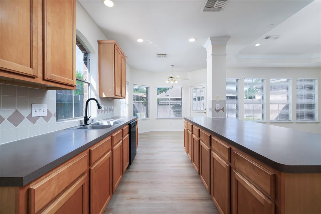 19211 Caribou Ridge Drive, Tomball, Texas image 11