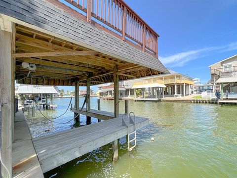 A home in Tiki Island