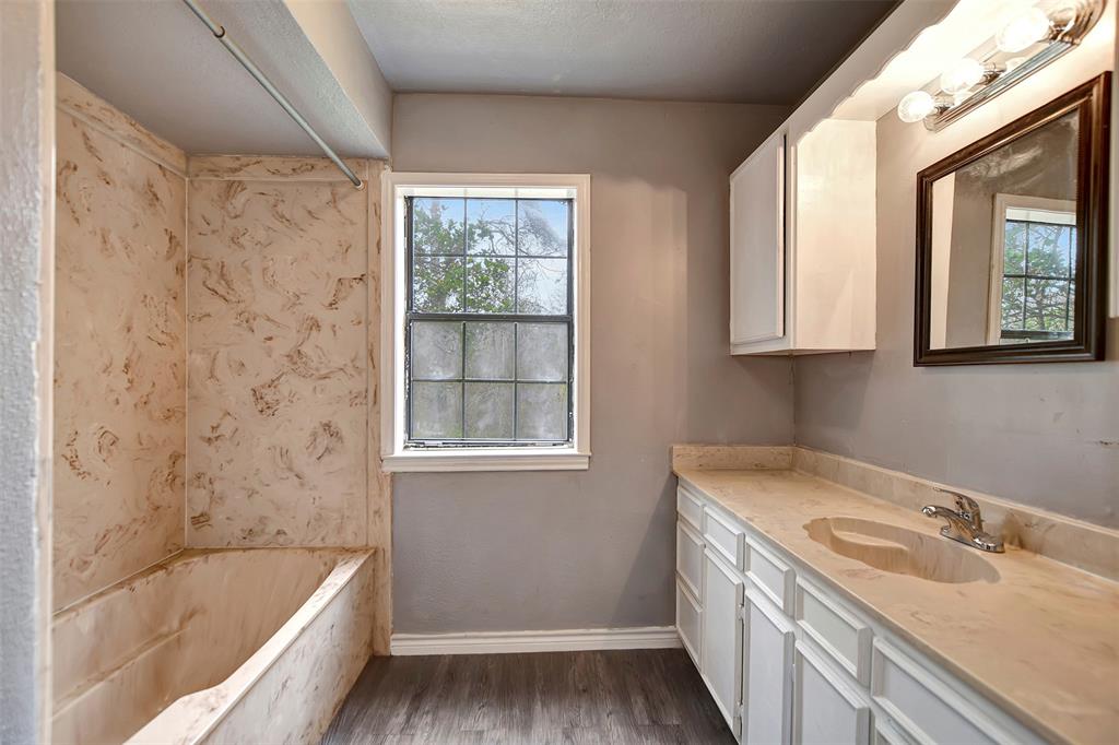 101 Bonnie Creek Drive, Coldspring, Texas image 12