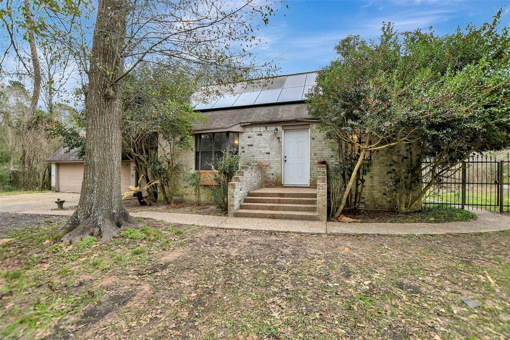 101 Bonnie Creek Drive, Coldspring, Texas image 1