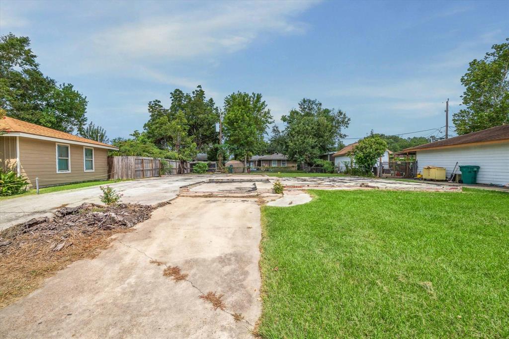 2803 Lancaster Lane, Pasadena, Texas image 4