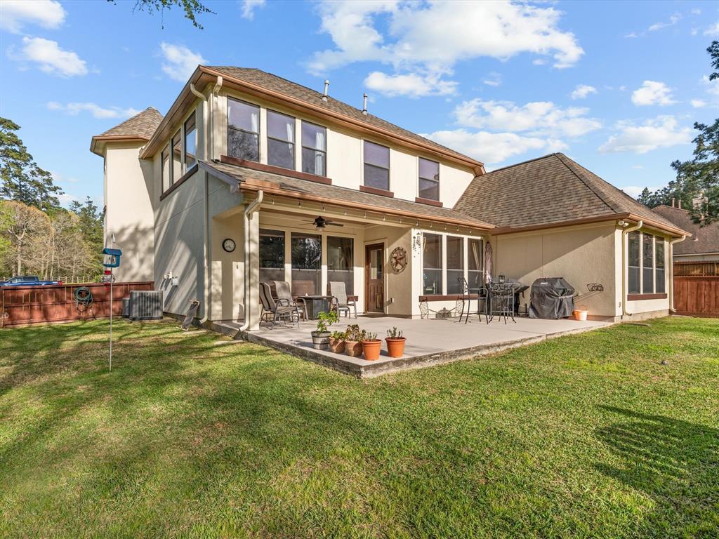 140 Port Au Prince Court, Montgomery, Texas image 17