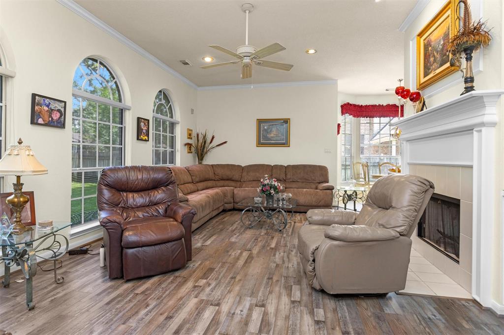 529 Stephen F Austin Drive, Conroe, Texas image 24