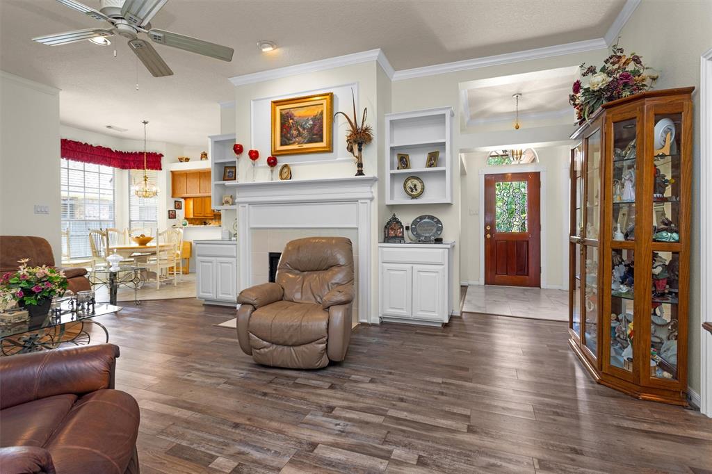 529 Stephen F Austin Drive, Conroe, Texas image 26