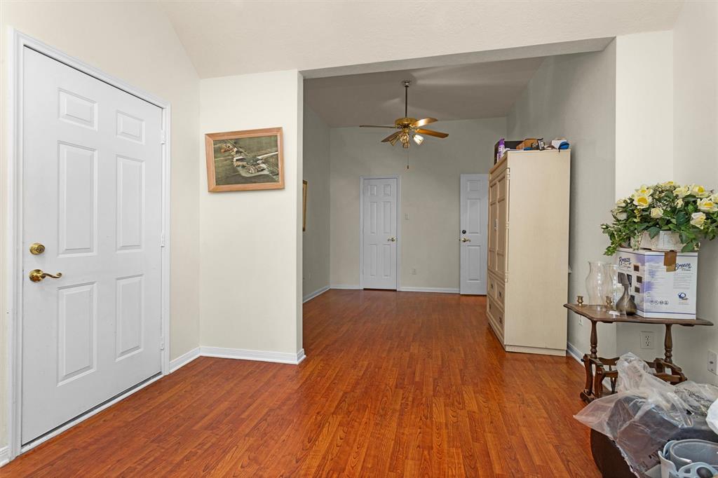 529 Stephen F Austin Drive, Conroe, Texas image 34