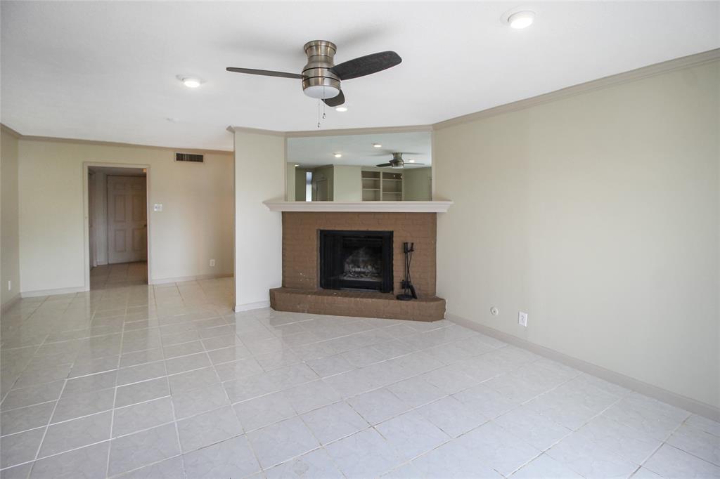 821 S Ripple Creek Drive 1